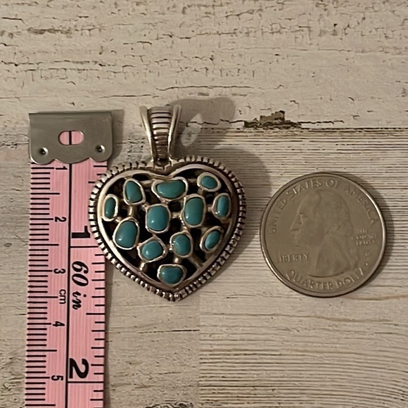 Barse Silver and Turquoise Heart Pendant. - Picture 4 of 4